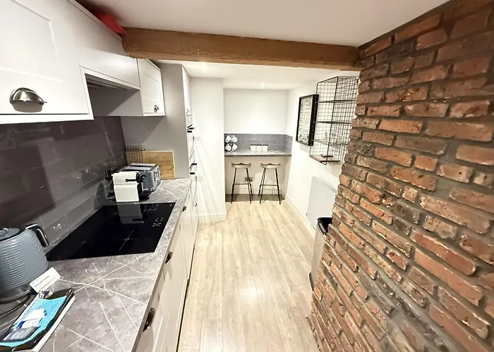 Merchants Quarters - Berkano & Othala - Two Stunning In One - Both With Harbour And Sea Views - Free Roof Terrace With Sea And Harbour View And Location To Beaches Amenities Restaurants And Harbour Ferienhaus *